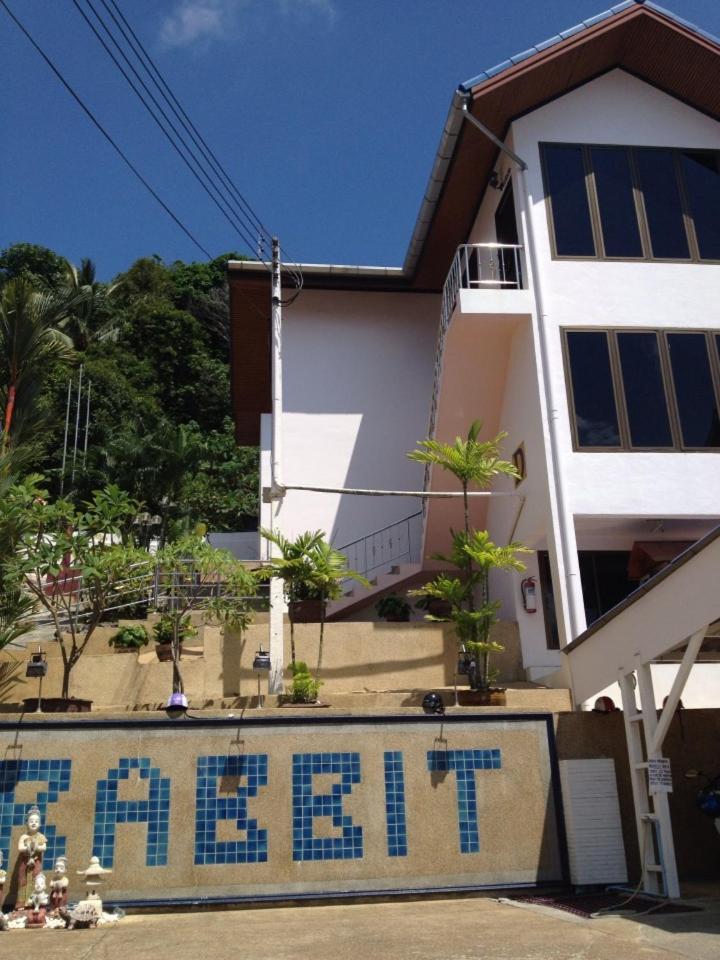 Rabbit Mansion2 Lägenhet Patong Exteriör bild